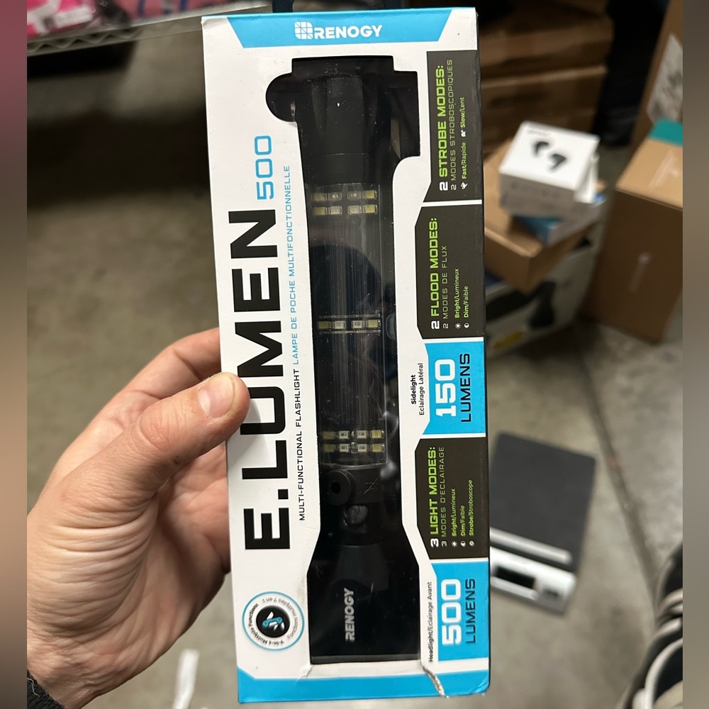 Renogy E.Lumen 500 Multi-Functional Flashlight Rechargeable Battery, Solar